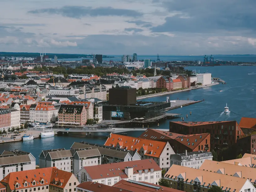 En luftfoto af Københavns by.